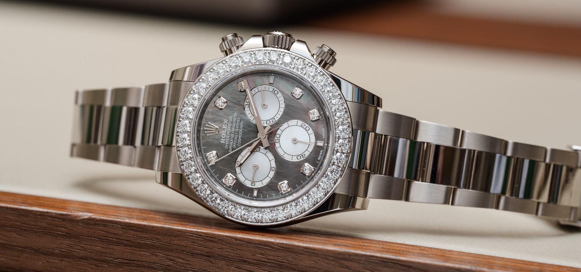 Orologi Replica cronografo Rolex Replica Daytona con quadranti in madreperla e castoni di diamanti